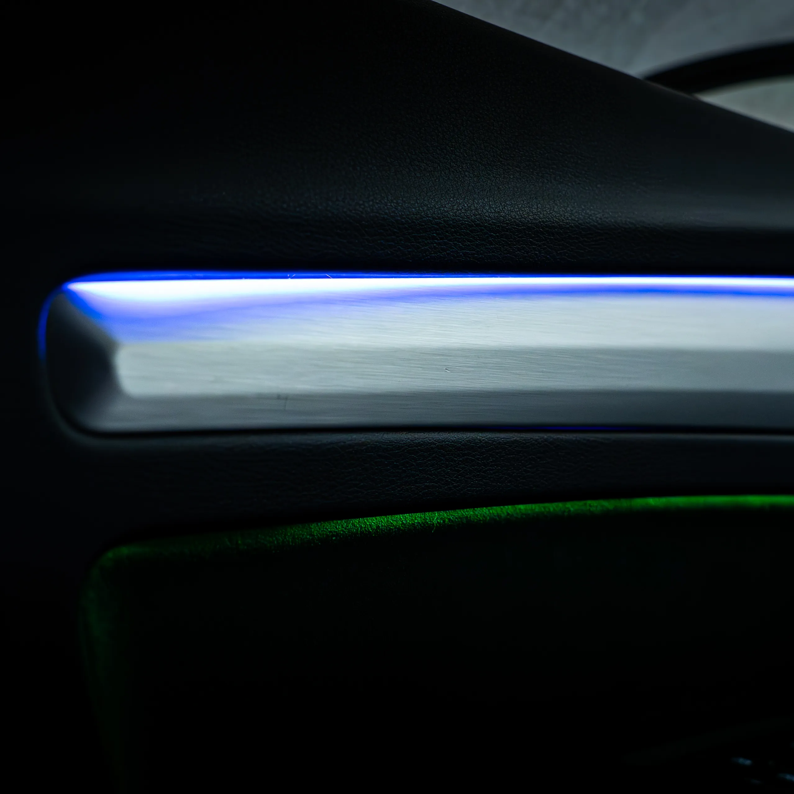 Detail Hochtöner mit Beleuchtung Audi Q5 FY Ambientelicht