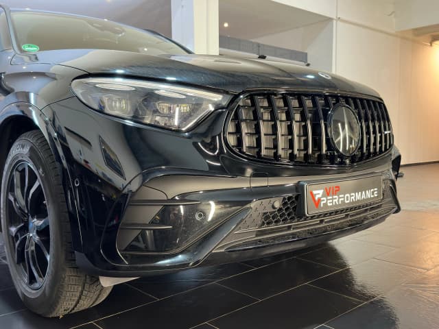 Mercedes GLC X254 Frontansicht mit schwarzem Panamericana Grill