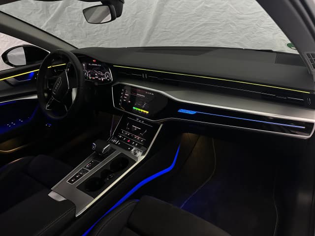 Premium Innenraumlicht Audi A6 C8 im Dunkeln
