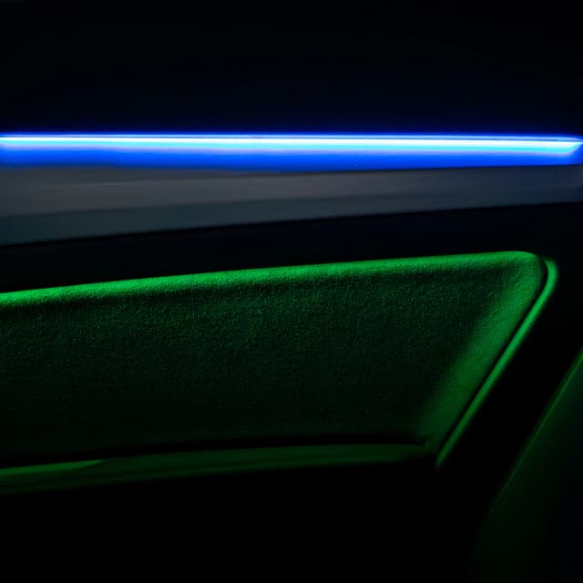 Ambientebeleuchtung Nachrüstung Audi Q5 FY Cockpit Gesamtansicht