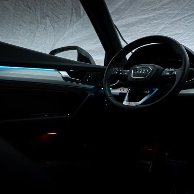 Audi Q5 FY LED Innenraumbeleuchtung warmweiße Farbwelt