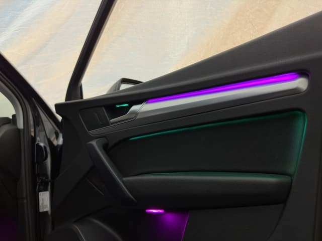 Audi Q5 FY Ambientebeleuchtung Multi-Zonen Flächen- und Linienlicht