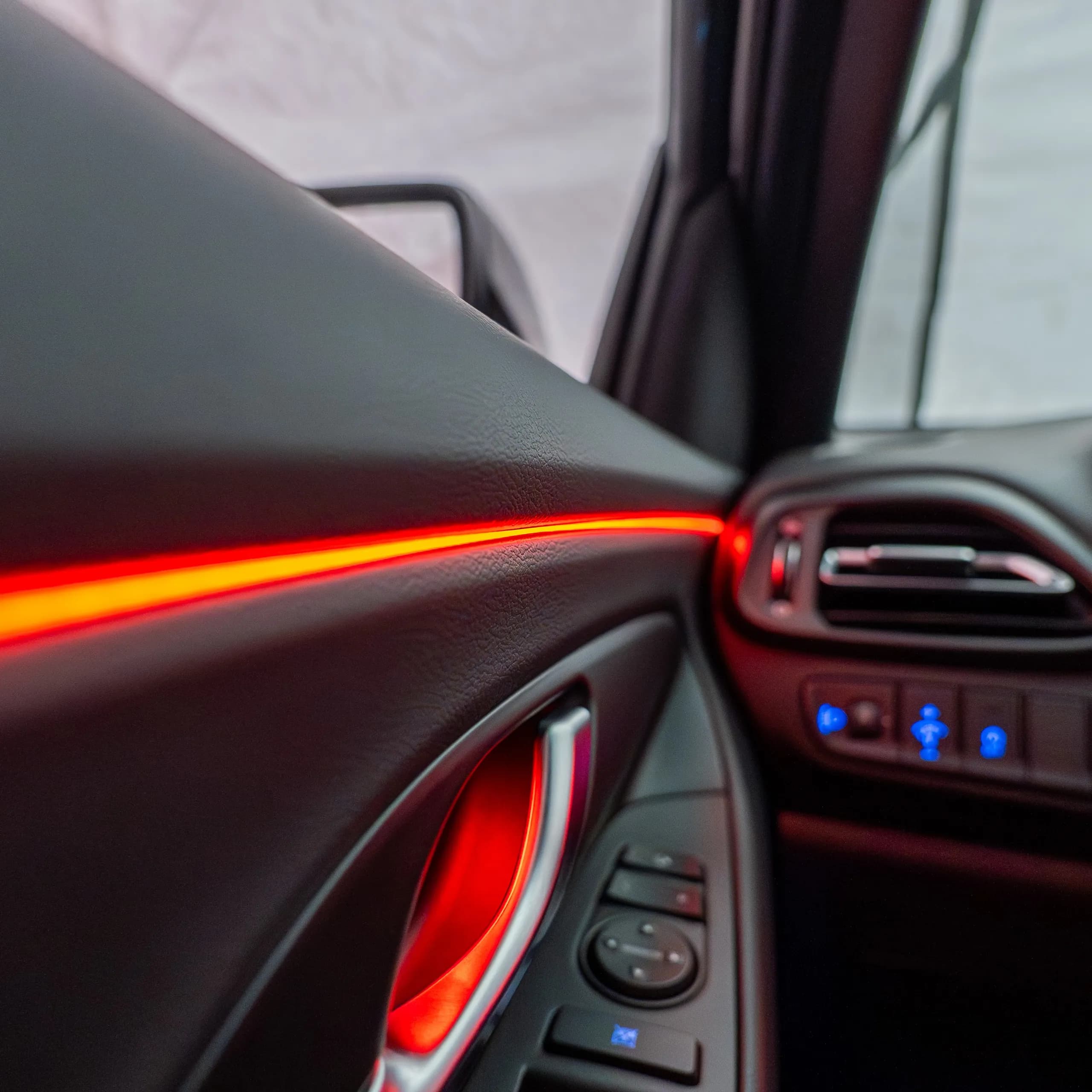 Hyundai i30N Ambientelicht Armaturenbrettbeleuchtung Detail