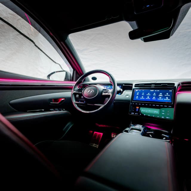 Hyundai Tucson Türleisten mit integrierter Ambientebeleuchtung