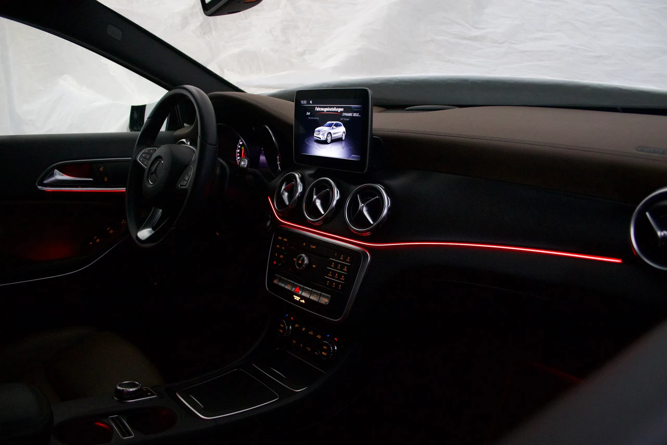 CLA W117 Ambientebeleuchtung Kombination aus Blau und Weiß