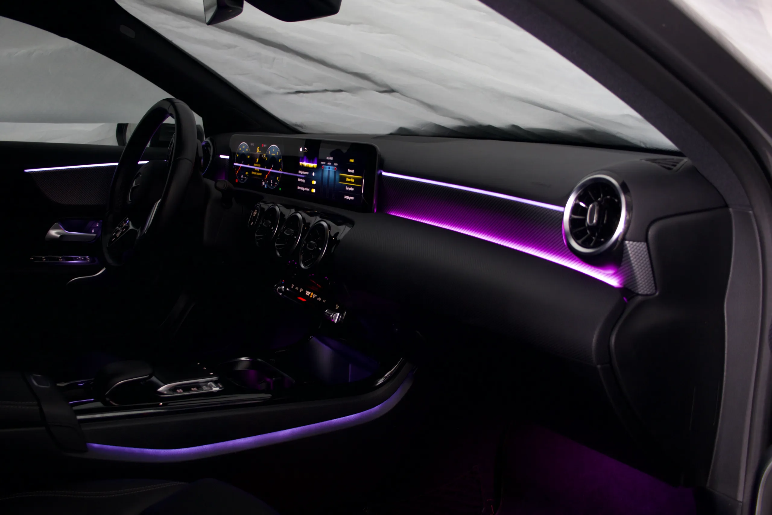 Mercedes CLA W118 beleuchtete Lüftungsdüsen optionales Upgrade