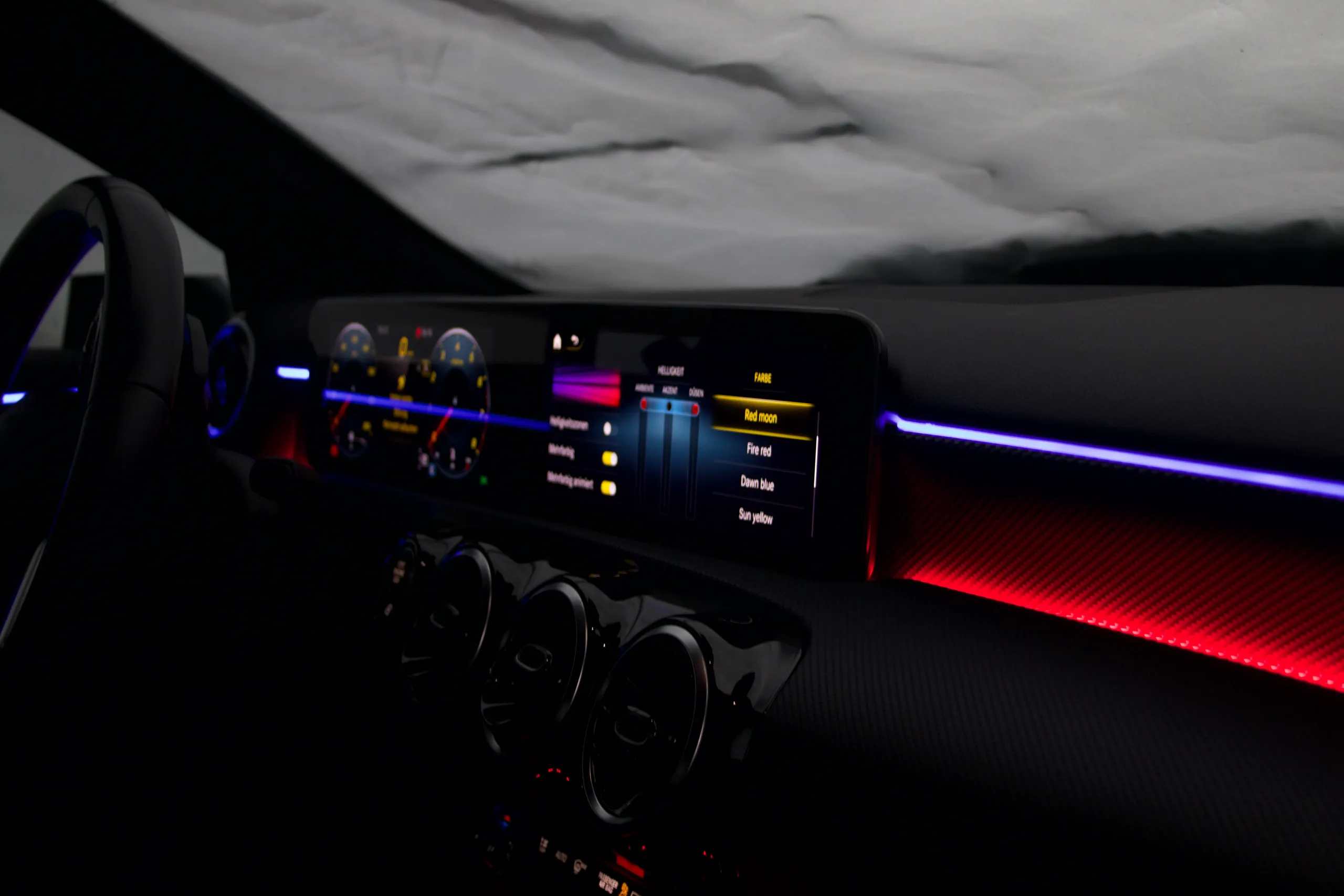 Mercedes CLA W118 Ambientebeleuchtung Nachtaufnahme Innenraum