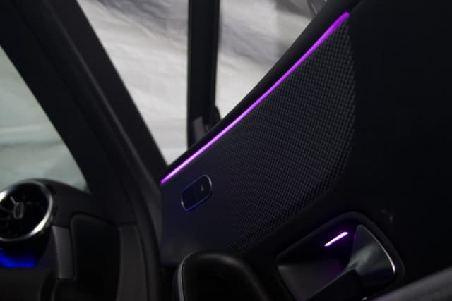 Türtaschenbeleuchtung Mercedes CLA W118 in warmweiß