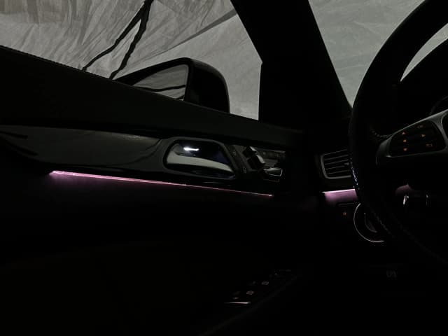 2-Zonen Ambientebeleuchtung Mercedes CLS W218 Fahrer und Beifahrer