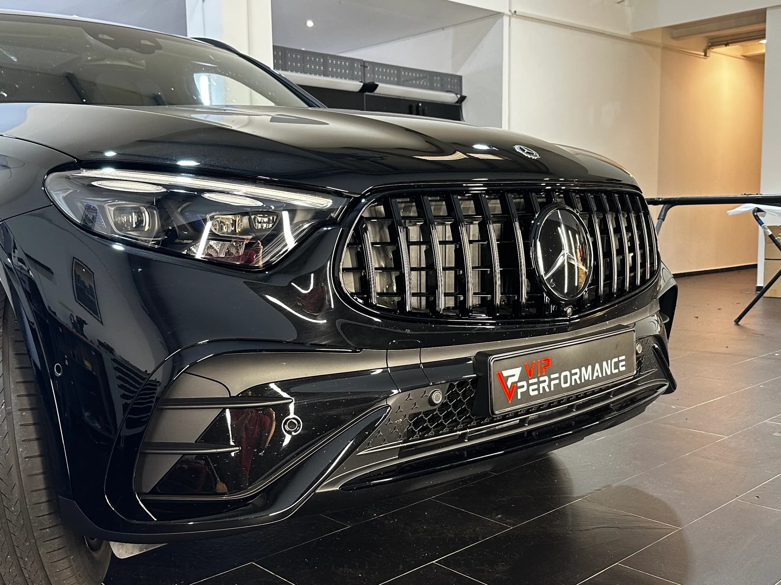 GLC X254 Panamericana Grill Sportgrill Umbau in Chrom