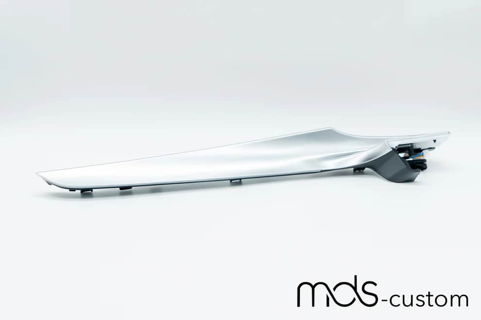 Mercedes W205 Beifahrerleiste mit Ambientebeleuchtung