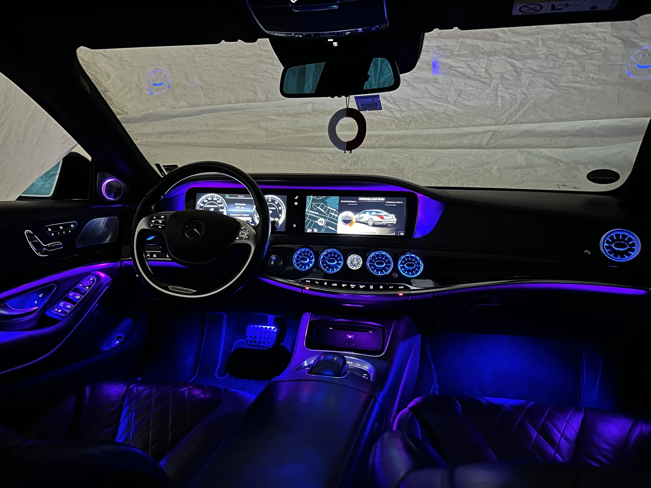 Ambientebeleuchtung Mercedes S-Klasse W222 Lüftungsdüsen und 3D Hochtöner
