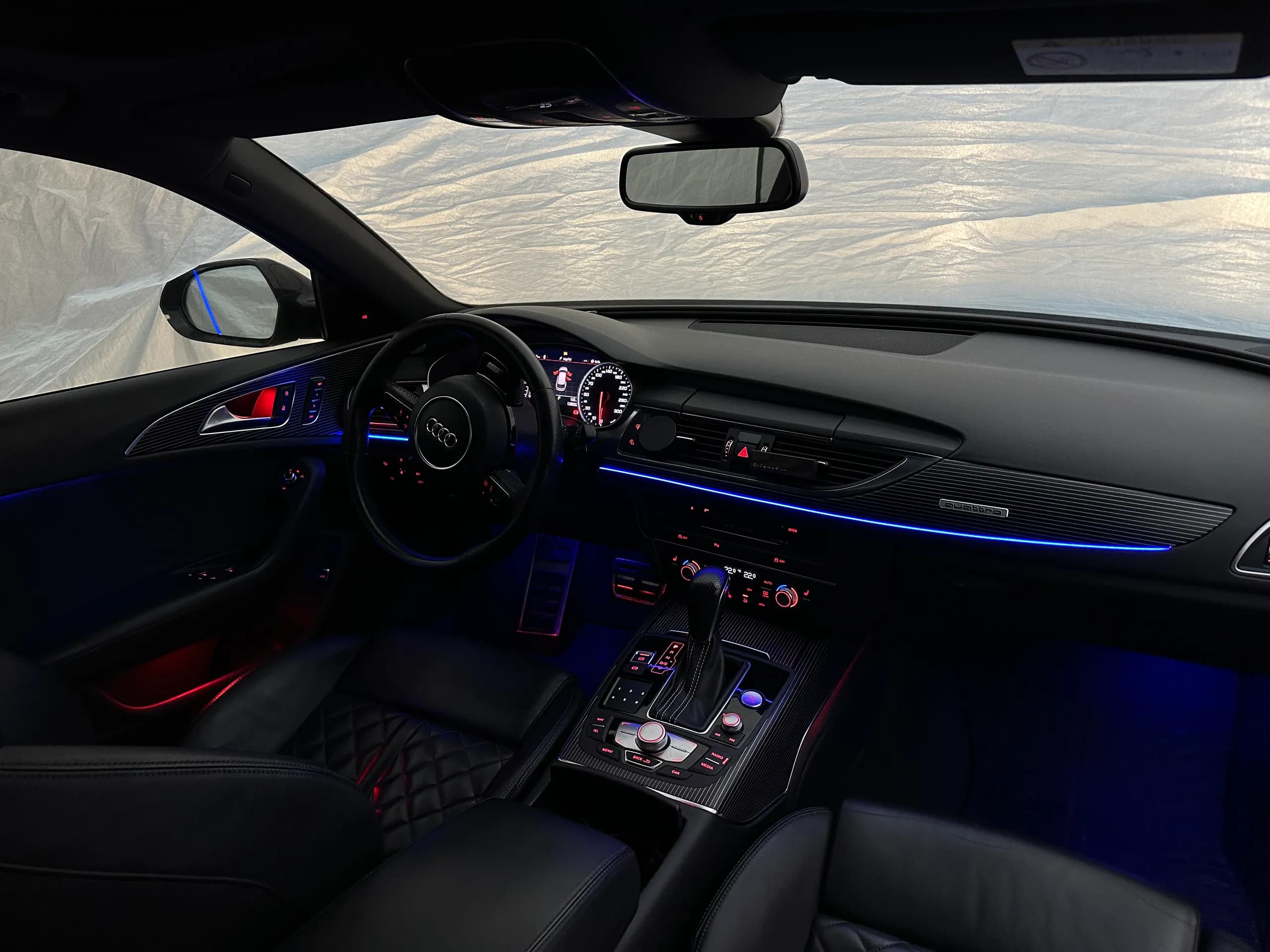 Audi A7 C7 4G Ambientebeleuchtung mit App Steuerung am Smartphone