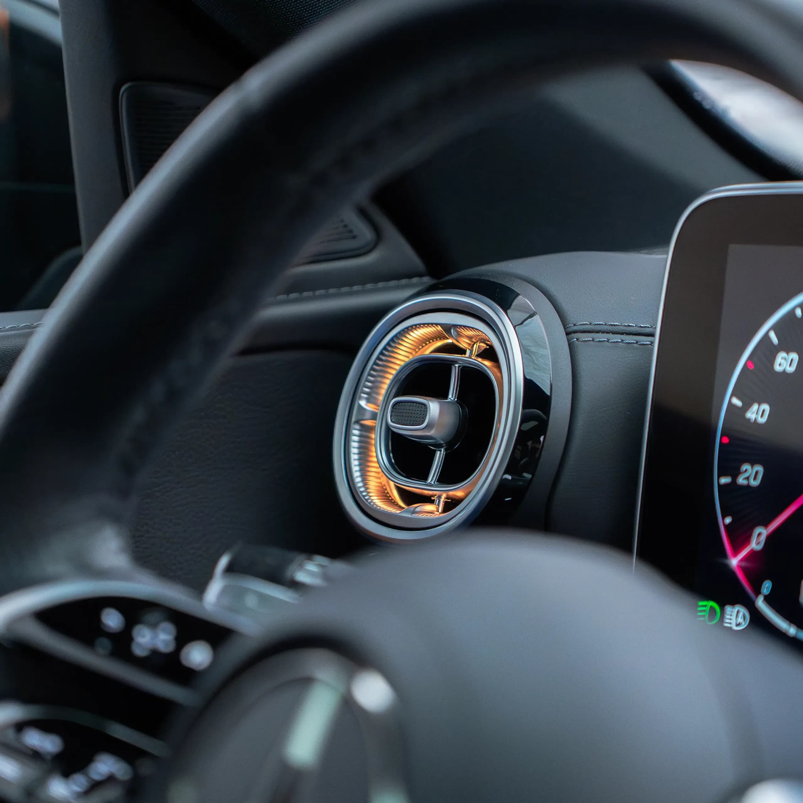 MBUX Farbsteuerung für Ambientebeleuchtung der Lüftungsdüsen Mercedes C-Klasse W206