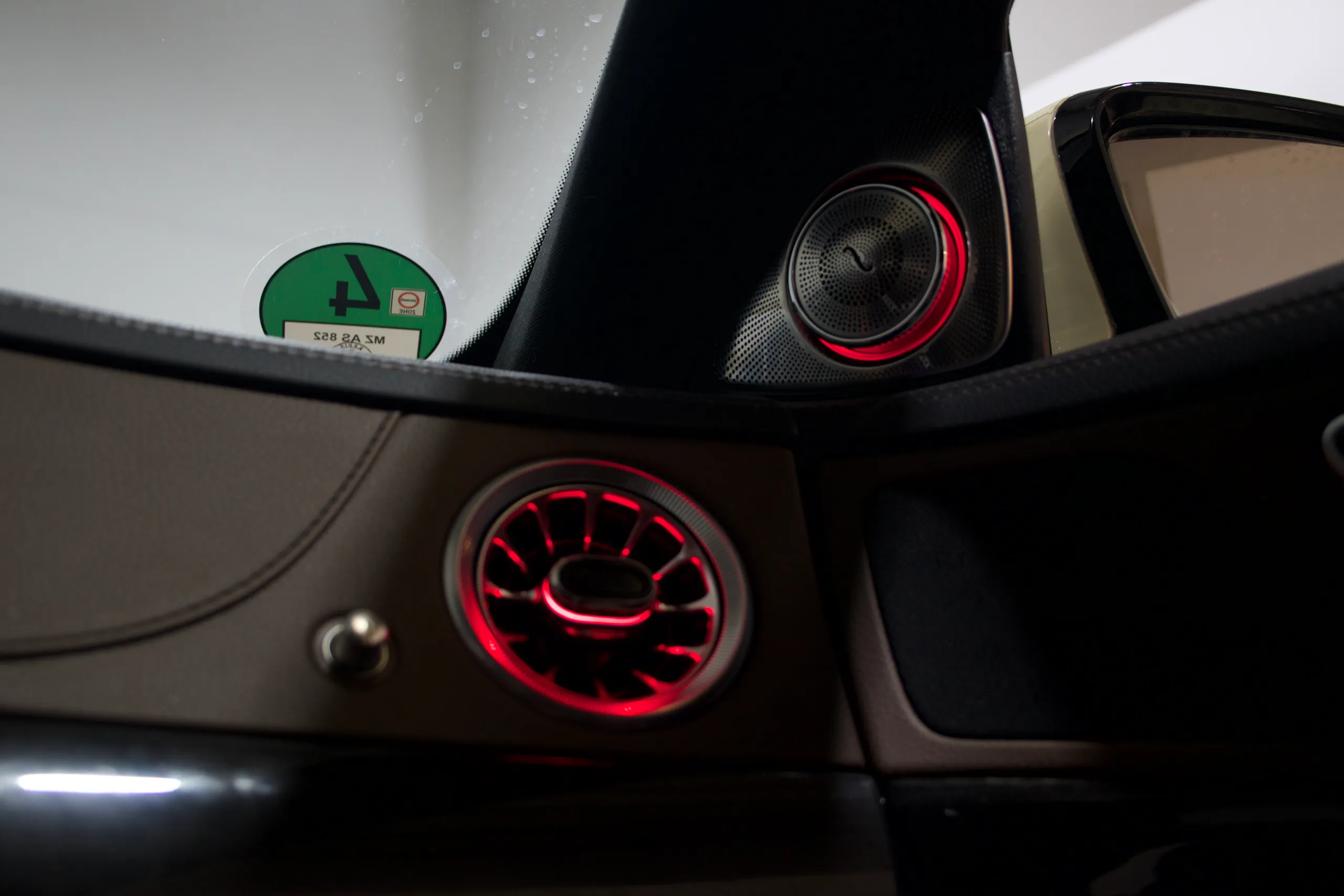 Ambientebeleuchtung Upgrade Lüftungsdüsen vorne und hinten Mercedes S-Klasse